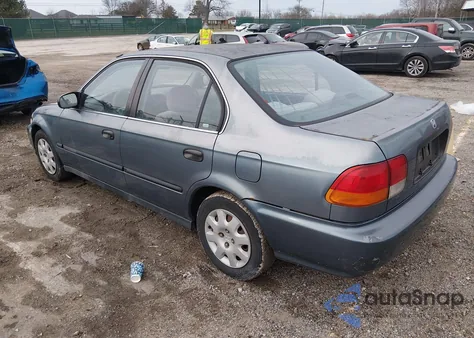 1998 Honda Civic Lx z USA, uszkodzony, nr VIN 2HGEJ6671WH617486